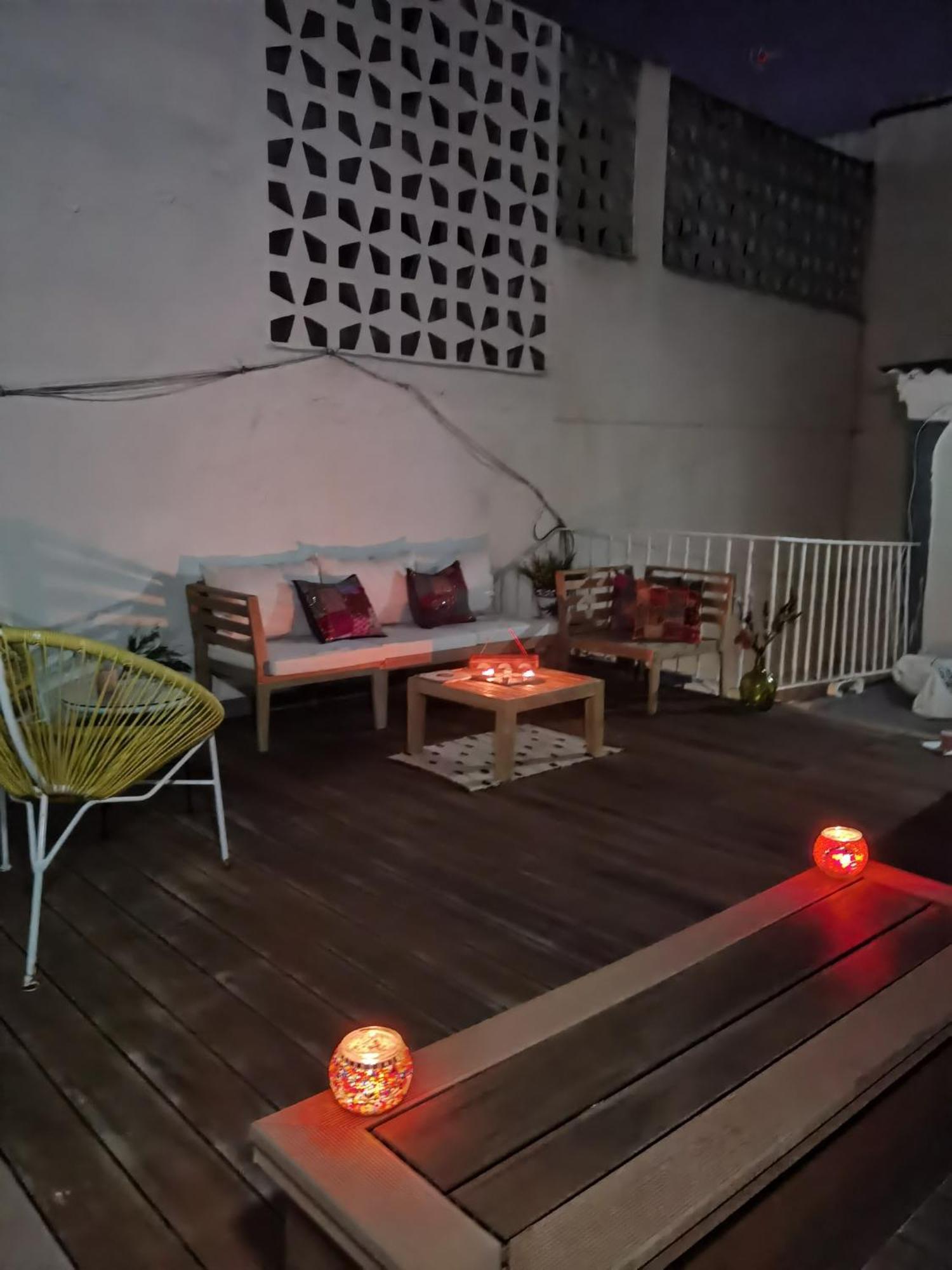 Fantastico Piso Nuevo, Mentidero Apartament